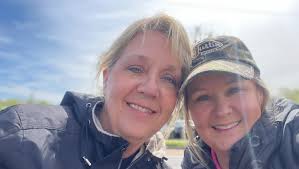 Fundraiser by Sandra Bennett : Help Tracy Goldsmith Focus