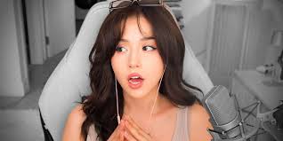 Pokimane Reveals Turning Down Big Offer From YouTube to Stay on Twitch