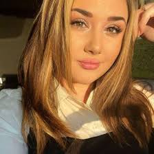 Brittany Burrows and Kevin Deemer's Wedding Website