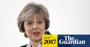 Inner Brexit circle: May is playing it close amid government tension