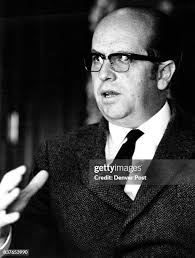 579 Luis Adolfo Stock Photos, High-Res Pictures, and Images