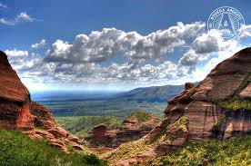 It lies on the primero river along the northwest perimeter of the pampas, where the foothills of the córdoba mountains meet the plains, 1,440 feet (472 metres) above sea level. The Real Argentina Guide To Cordoba Argentina Travel