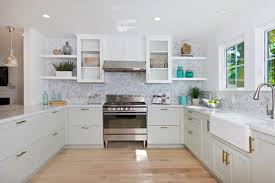 You can use your theme as an accent, or you can focus deeply on it, letting it bubble up all over your kitchen. 65 Beach Kitchen Ideas Beachfront Decor