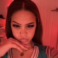 Babysitters with Own Car near DA6