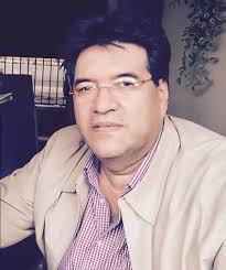 La Entidad Binacional Yacyretá (EBY) expresa su profunda consternación por  el fallecimiento del doctor Julio César Velázquez, Consejero de la  institución hasta el presente y persona de reconocida trayectoria pública.  Al tiempo