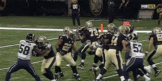 Here's a gif of aaron donald (droy) tackling adrian. Patriots Bill Belichick Has Very High Praise For Rams Aaron Donald