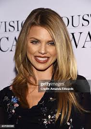 318 Amanda Lynne Photos & High Res Pictures