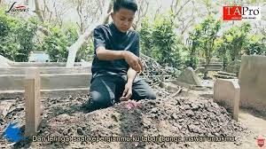 Not pianika souqy cinta dalam doa. Chord Lagu Ayah Kukirimkan Doa Ayah Laonesis Band Kunci Gitar Paling Mudah Tribunnews Com Mobile