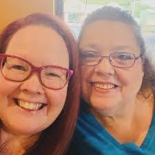 Heidi Emery's Instagram, Twitter & Facebook