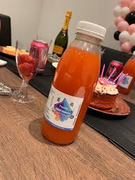 Ronaldo has a net worth of $450 million and it costs $200k a week to rent the super yacht for their time in the french riviera. Lookaside Fbsbx Com Lookaside Crawler Media Me