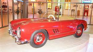 70 Vintage Pedal Cars Lead To Record Sale Of Automobilia Collectibles Images Pedal Cars Vintage Pedal Cars Toy Pedal Cars