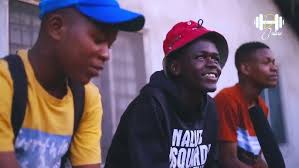 MAISHA LOVE KAONESHA UHALISIA KWENYE NYIMBO YA MEJA KUNTA,K2  VINANDA:FIDELIS MWANASAYANSI: