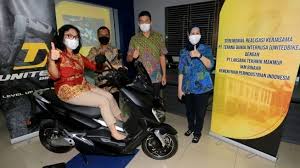 United bike indonesia electric motor show 2019. United Bike Ciptakan 500 Unit Body Pvc Nylon Untuk Motor Listriknya