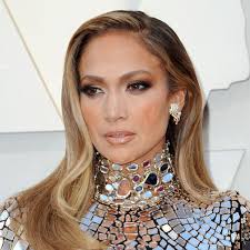 Jennifer Lopez Slammed As 'Inauthentic' After Her Skin Care Line Fails At Sephora: 'Everybody Knows She's Not Using That'