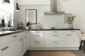 Weitere ideen zu haus küchen, küchendesign, küche einrichten. Kuche Gunstig Umgestalten Kuchenfronten Erneuern Ohne Teuren Austausch Raumkronung Wohnblog Wohnberatung Einrichtungstipps