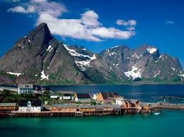 Poste En Scandinavie Participant Maf5109 Sur Juin 22 2014 A 19 H 52 Min 135653 Bonjour Nous Aimerions Monter En Norvege En Voit Lofoten Iles Lofoten Norvege