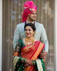 Pin By Himanshuthakur On Wedding Dreams Indian Wedding Couple Photography Couple Wedding Dress Marathi Bride