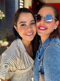 Laura Bonnelly V. added a new photo.