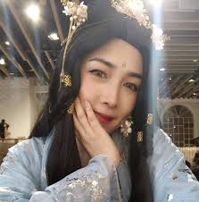 What to bring and prepare for a 13-year-old's first cosplay event?