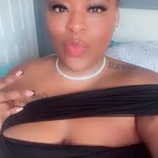 Mary J. or Sandra D (Grease)??? . I cant get over these boots from Fashion  To Figure from the #nadiaxftf collection. Link to look in bio #ftfbabe #ad  Boots:  http://www.kqzyfj.com/click-4196182-13466949?url=https%3A%2F%2Fwww.fashiontofigure.com%2FCan-t  ...