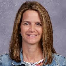 Lindsay Boone's Instagram, Twitter & Facebook