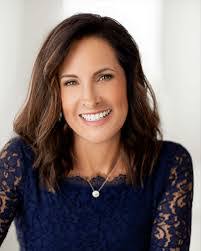 Sara Bolton's Instagram, Twitter & Facebook