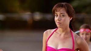 To do list aubrey plaza. The To Do List The Arts Desk