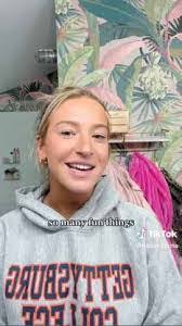 Janet Drennan's Instagram, Twitter & Facebook