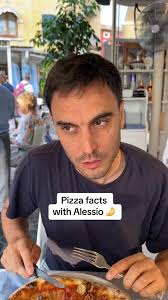 Pizza facts with Alessio