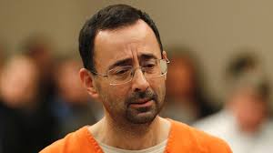 He was a licensed osteopath who also had his own clinic and gymnastics. Larry Nassar Verurteilter Turnarzt Sorgt Mit Aussagen Fur Entsetzen Stern De