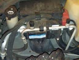 In this video, i try to tackle the issue of why the passenger side always blows hot while the driver's side runs fine. Ac Low Pressure Service Port 2001 Bonneville Gm Forum Buick Cadillac Olds Gmc Pontiac Chat