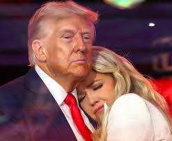 Erika Kirk in her most heartbreaking moment…💔 One photo, one moment, one  pain that touches millions of hearts. Erika, the wife of Charlie Kirk,  collapsed over his casket when their young daughter