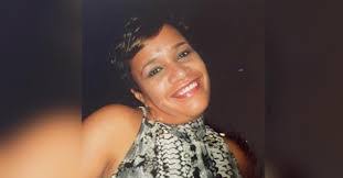 Tanja Mills's Instagram, Twitter & Facebook