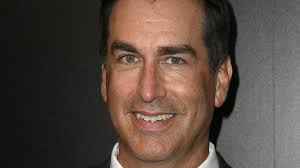 US-Komiker Rob Riggle lässt sich nach 21 Jahren scheiden