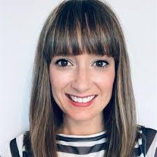 Niki Barton's Instagram, Twitter & Facebook