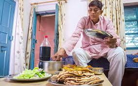 India S Tallest Man Struggling To Find Love I Have Never Found Anyone To Look Up To .anand as major pratap singh jayant as brigadier singh dharmendra as captain bahadur singh sudhir as ram singh shaukat azmi raj bakshi raj deep karan singh grover is 5 feet 10 inches in height. the telegraph