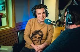 Gisteren kwam de hele cast voor de eerste . Pin Van Faisyara33 Op Niels Destadsbader Beroemdheden Idool