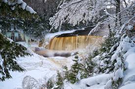 Photo Michigan Winter Forest Waterfall Free Pictures On Fonwall You can also upload and share your favorite winter wallpapers 1920x1080. fonwall ru