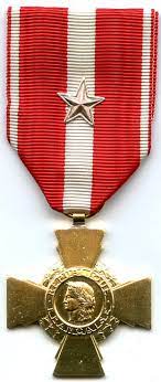 Le prix d'une tonne de cuivre revient à 8. Croix De La Valeur Militaire Wikipedia