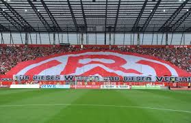 Auch die „ultras essen werden sich auf dem trikot verewigen. Mehr Vorsanger Und Weniger Abgespultes Programm Bei Ultras Essen Fanzeit