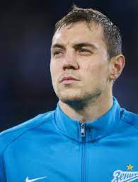 Детство и родители артема дзюбы. Artem Dzyuba Biografiya Lichnaya Zhizn Foto Futbol Biography Life