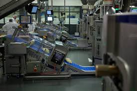 The patented design of the new system improves metal detection capabilities while eliminating degradation in product. Reducing Product Effect In Chilled And Frozen Foods During Metal Detection 2020 03 15 Refrigerated Frozen Foods