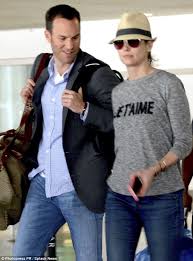 Tom Brady S Ex Bridget Moynahan Marries Businessman Andrew Frankel Bridget Moynahan Bridget Business Man