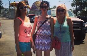 Ritter060120180240300360420480540counseloragentvice presidentaccounting bookkeeperlicensed real estate brokerproperty managerclient service officerdirectormanagerowner. Krysten Ritter S Family Boyfriend Son Sister Parents Bhw Expecting Baby Celebrity Families Krysten Ritter Boyfriend