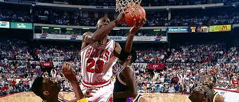 17 февраля 1963 | 58 лет. Le Layup Legendaire De Michael Jordan Face Aux Lakers Video Dailymotion