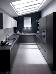 tout en longueur cuisine design moderne cuisine moderne interieur moderne de cuisine