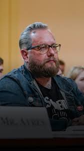 Former Oath Keeper says Jan. 6 could have been more violent