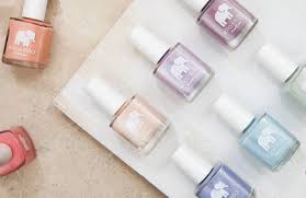 I received one in my ipsy bag about a year or so ago and i was pleasantly surprised and a little shocked on how well this nail polish covers and lasts. Natural Beauty 10 Best 5 Free Nail Polish Brands