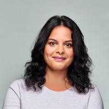 Shirin Sohrabi's Instagram, Twitter & Facebook