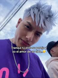 Edgar Cerro Y Su Pareja